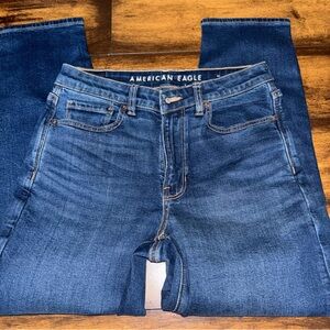 American eagle mom jeans
